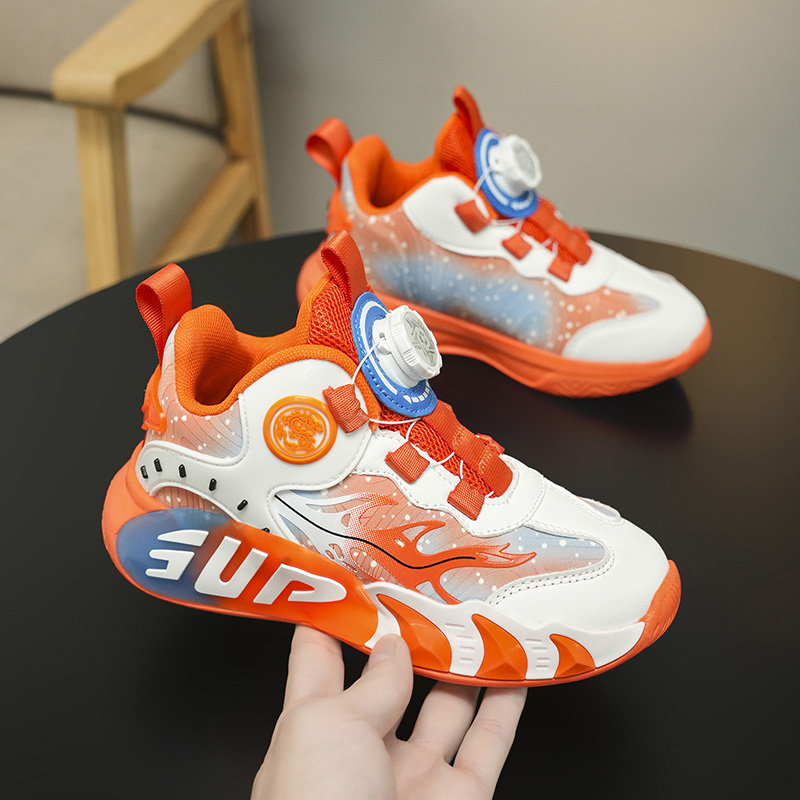 Kids Basketball Shoes Rotating - Badminton Kids recensione e prezzo