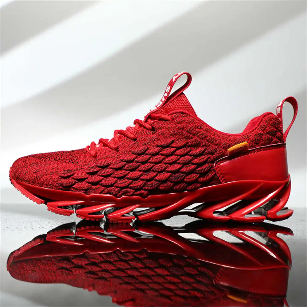 size 44 size 39 walking shoes  - Badminton Kids recensione e prezzo