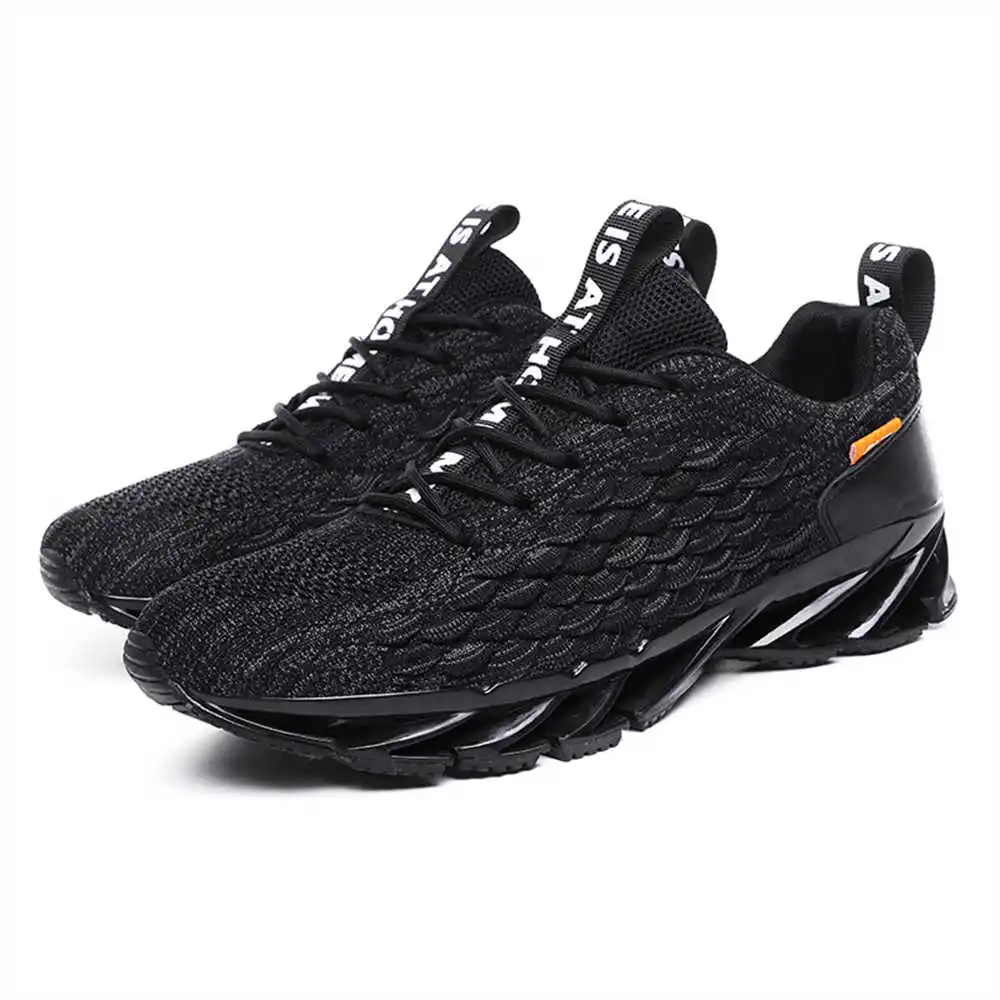 size 44 size 39 walking shoes  - Badminton Kids recensione e prezzo