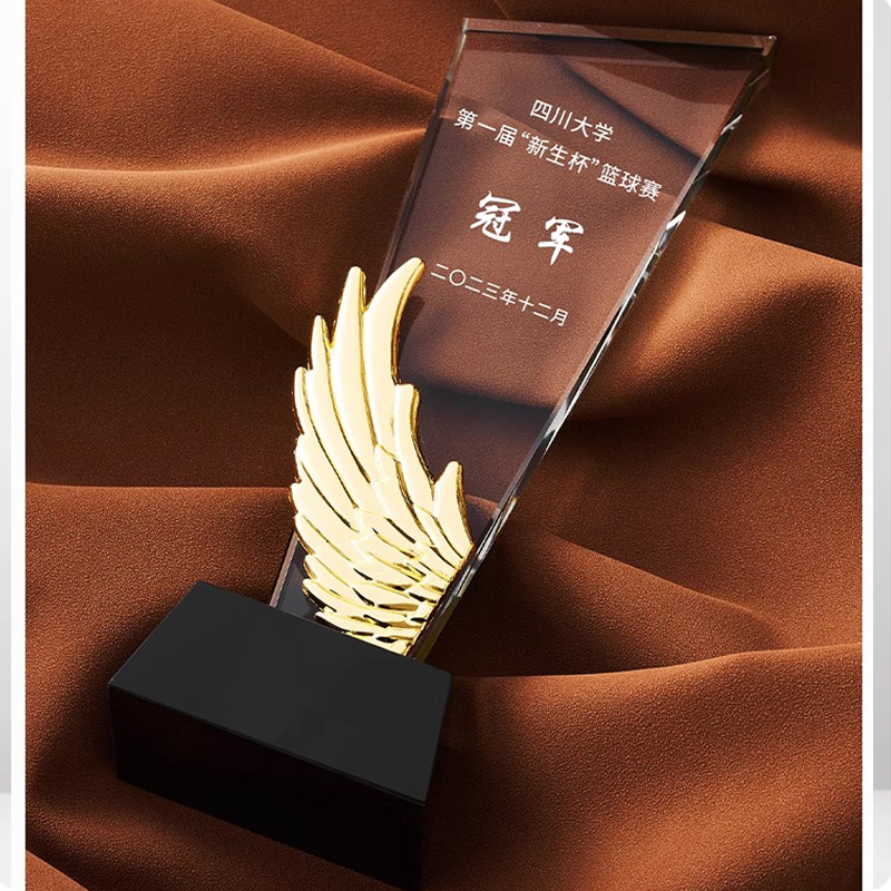 1pc Customizable Crystal Glass - Badminton Cup recensione e prezzo